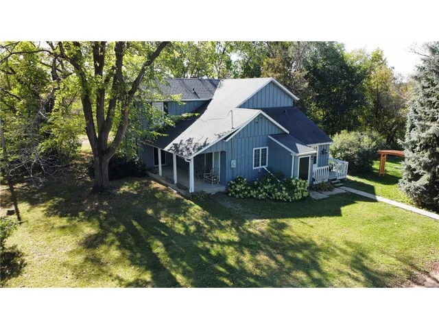 $3,750,000 | 3035 Lake Sarah Road, Independence, MN 55359