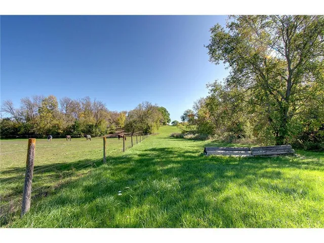 $3,750,000 | 3035 Lake Sarah Road, Independence, MN 55359