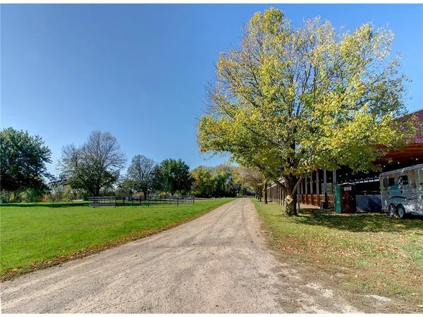 $3,250,000 | 3035 Lake Sarah Road, Maple Plain, MN 55359