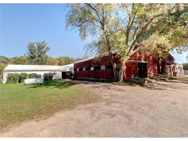 $3,250,000 | 3035 Lake Sarah Road, Maple Plain, MN 55359