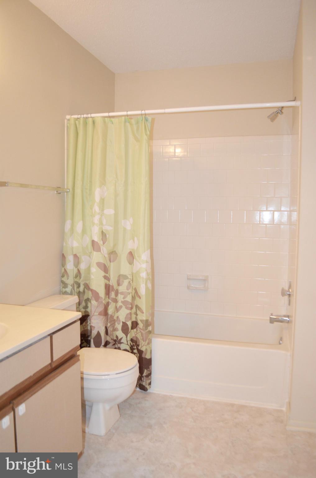 126 Fort Evans Road Southeast, Unit C Leesburg, VA 20175 - Photo 21 of 30 Bath (Master)