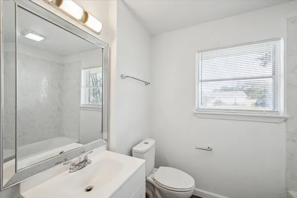 $1,700 | 2331 32nd Avenue North, Texas City, TX 77590