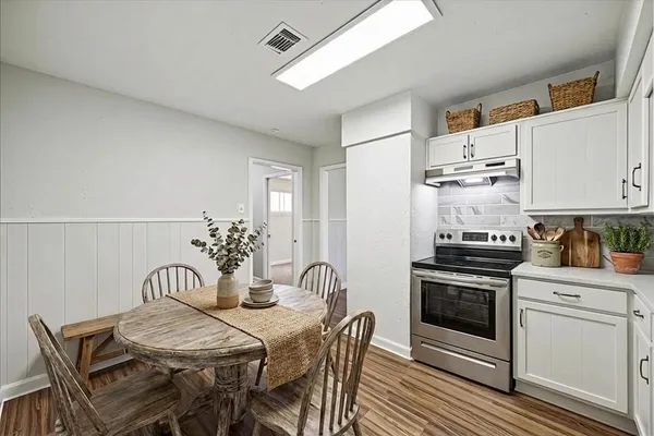 $1,700 | 2331 32nd Avenue North, Texas City, TX 77590