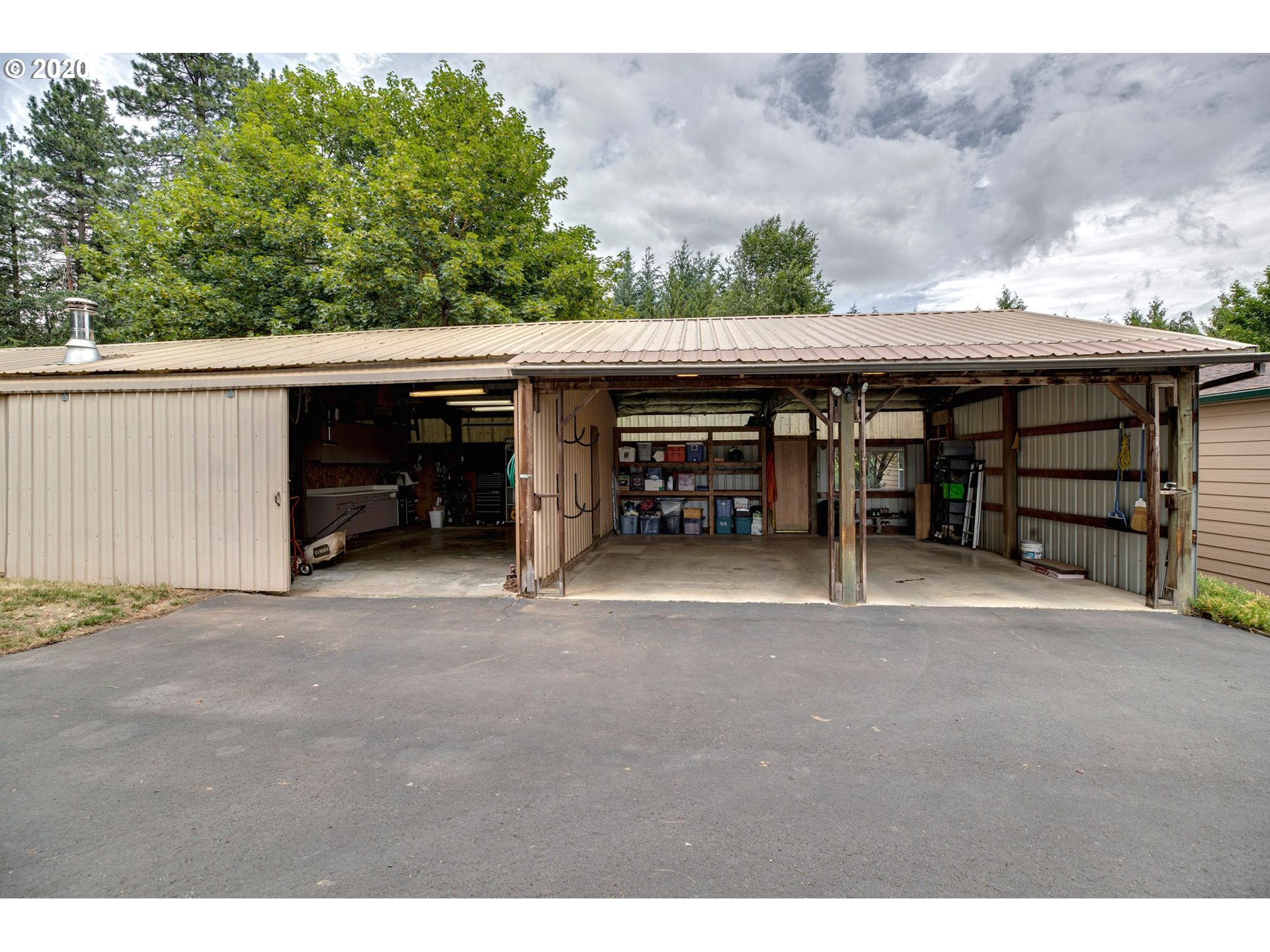1686 Markham Road Hood River, OR 97031 - Photo 20 of 32 Gallery Image 20