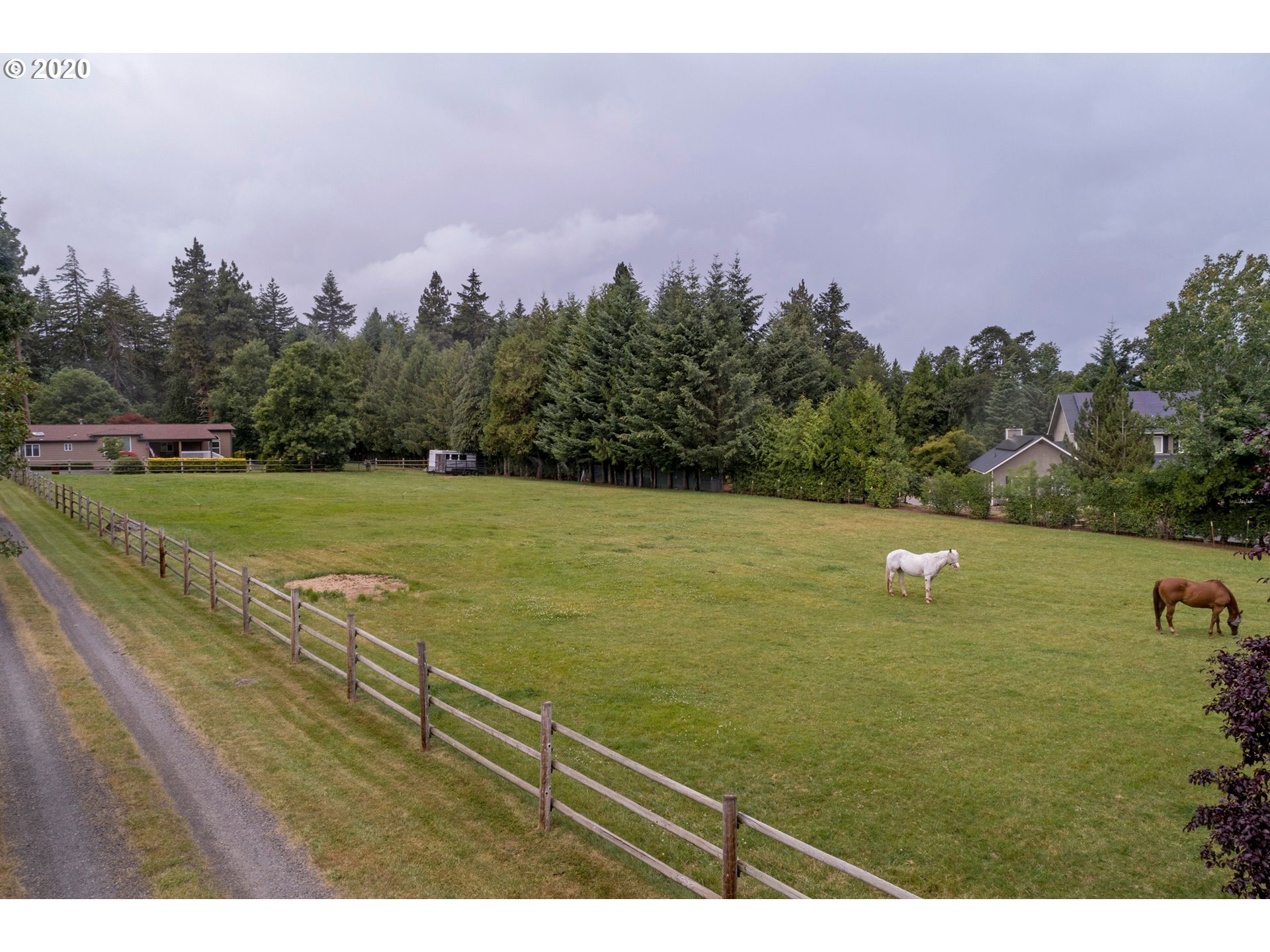 1686 Markham Road Hood River, OR 97031 - Photo 27 of 32 Gallery Image 27