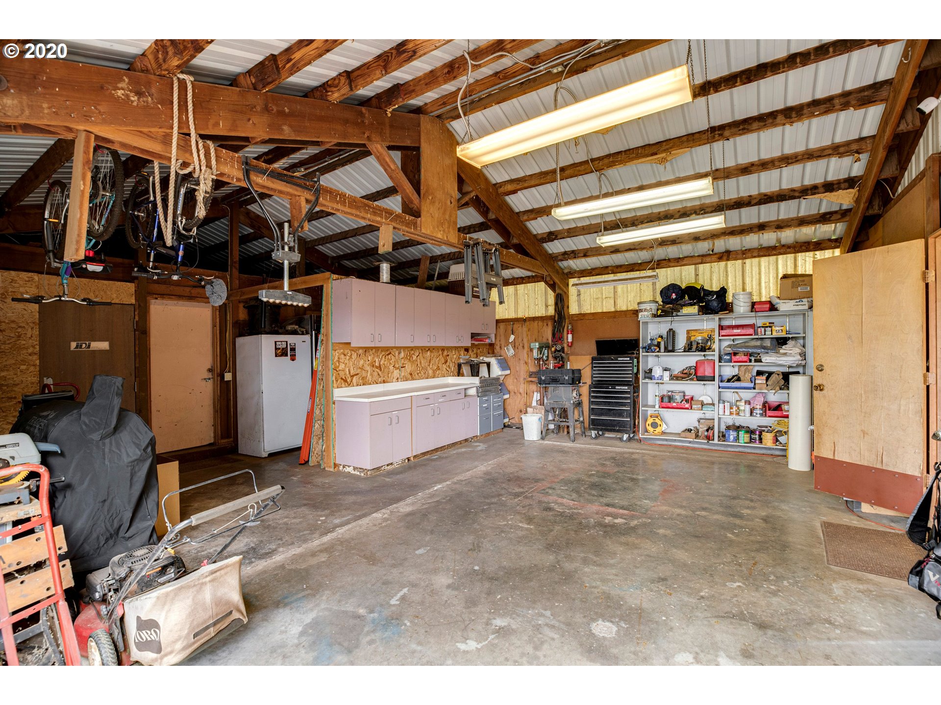 1686 Markham Road Hood River, OR 97031 - Photo 31 of 32 Gallery Image 31