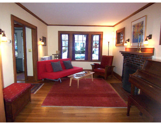 34 High Haith Road Arlington, MA 02476 - Photo 4 of 22 Gallery Image 4