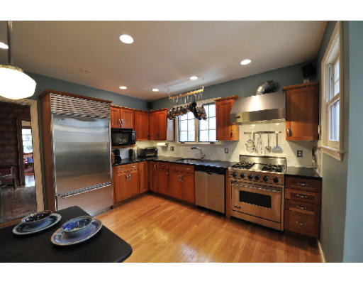 34 High Haith Road Arlington, MA 02476 - Photo 9 of 22 Gallery Image 9