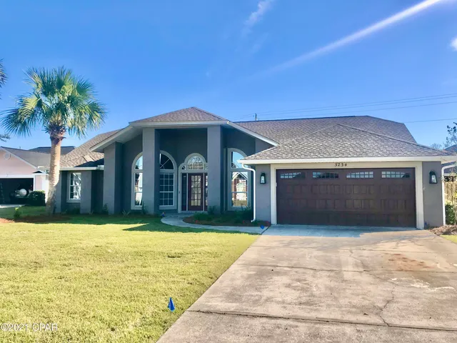 $1,500 | 3234 Country Club Drive, Lynn Haven, FL 32444