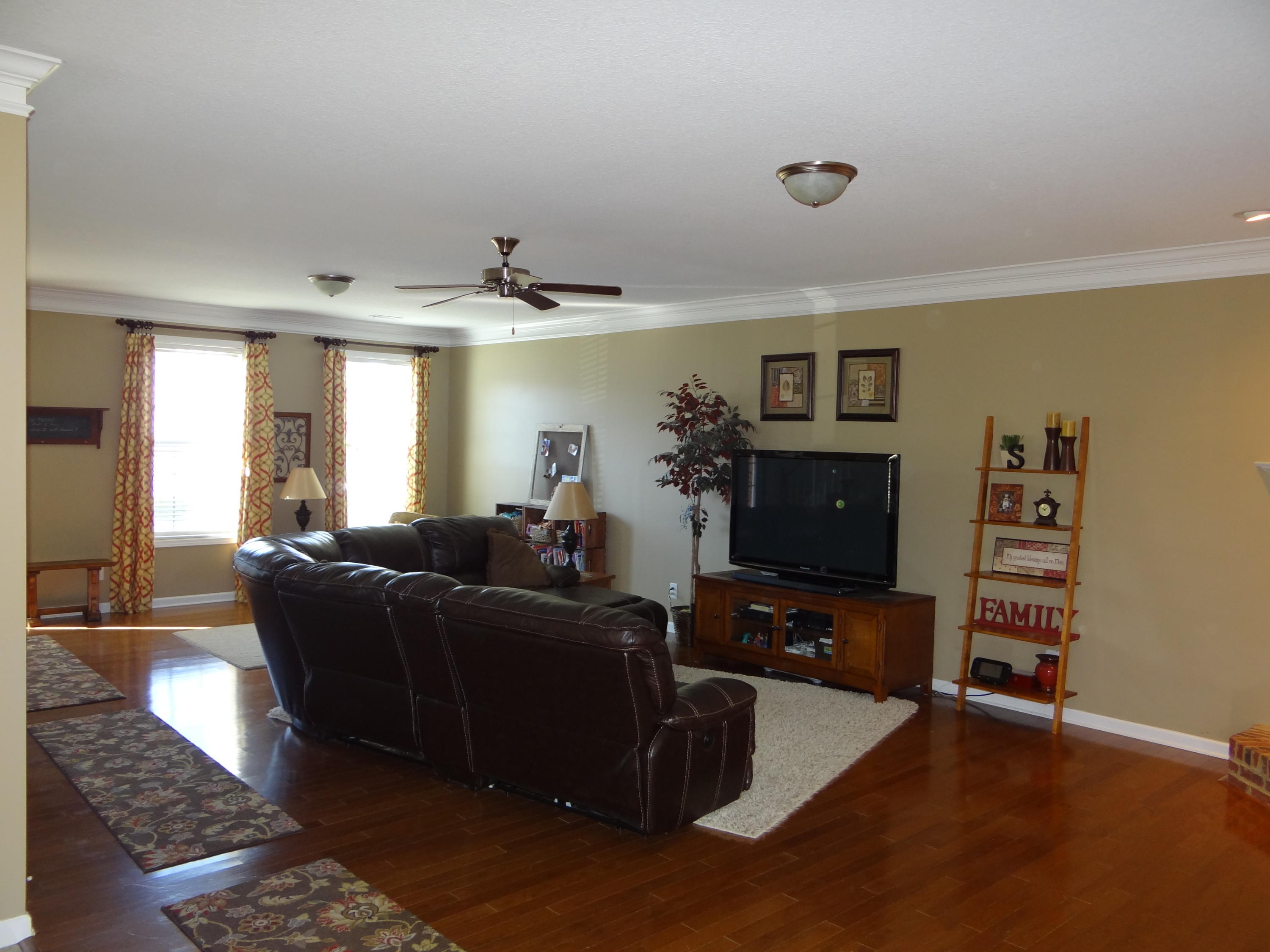 1641 Dempsey Road Knoxville, TN 37932 - Photo 2 of 24 2
