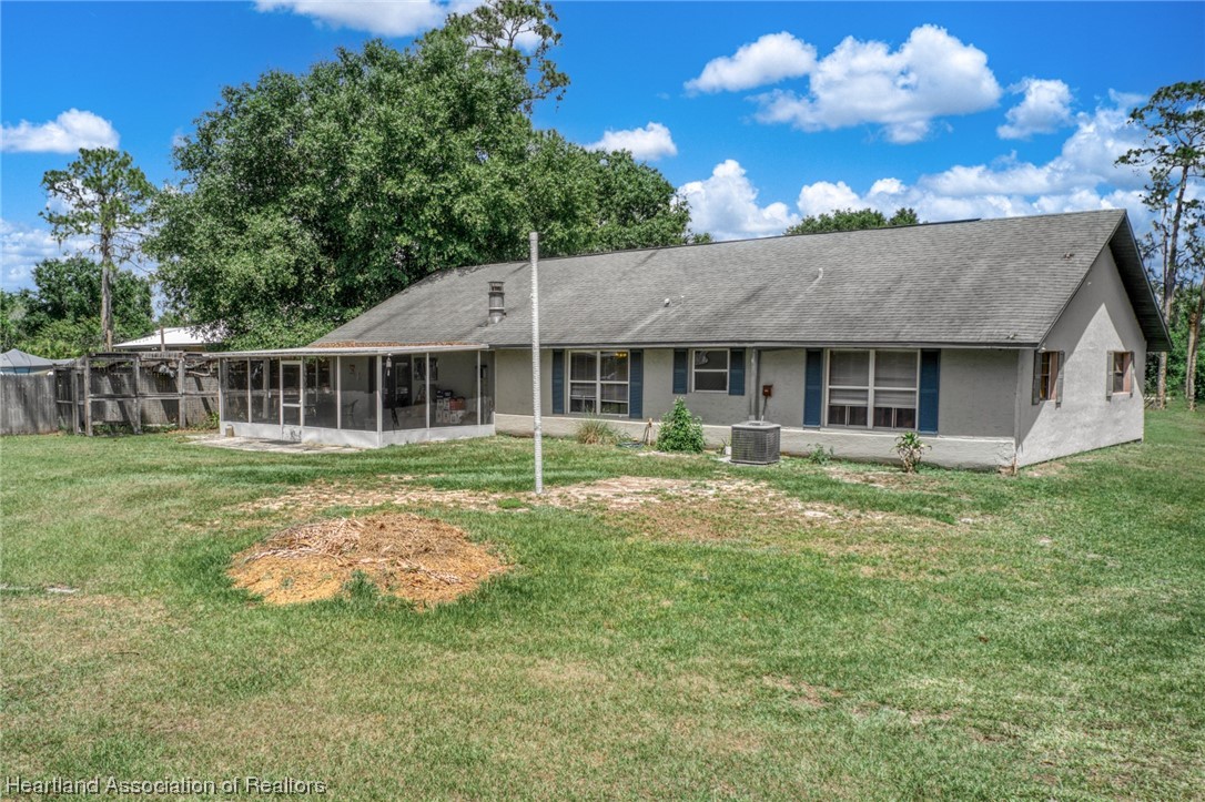 6011 Golden Road Sebring, FL 33875 - Photo 2 of 38 Gallery Image 2