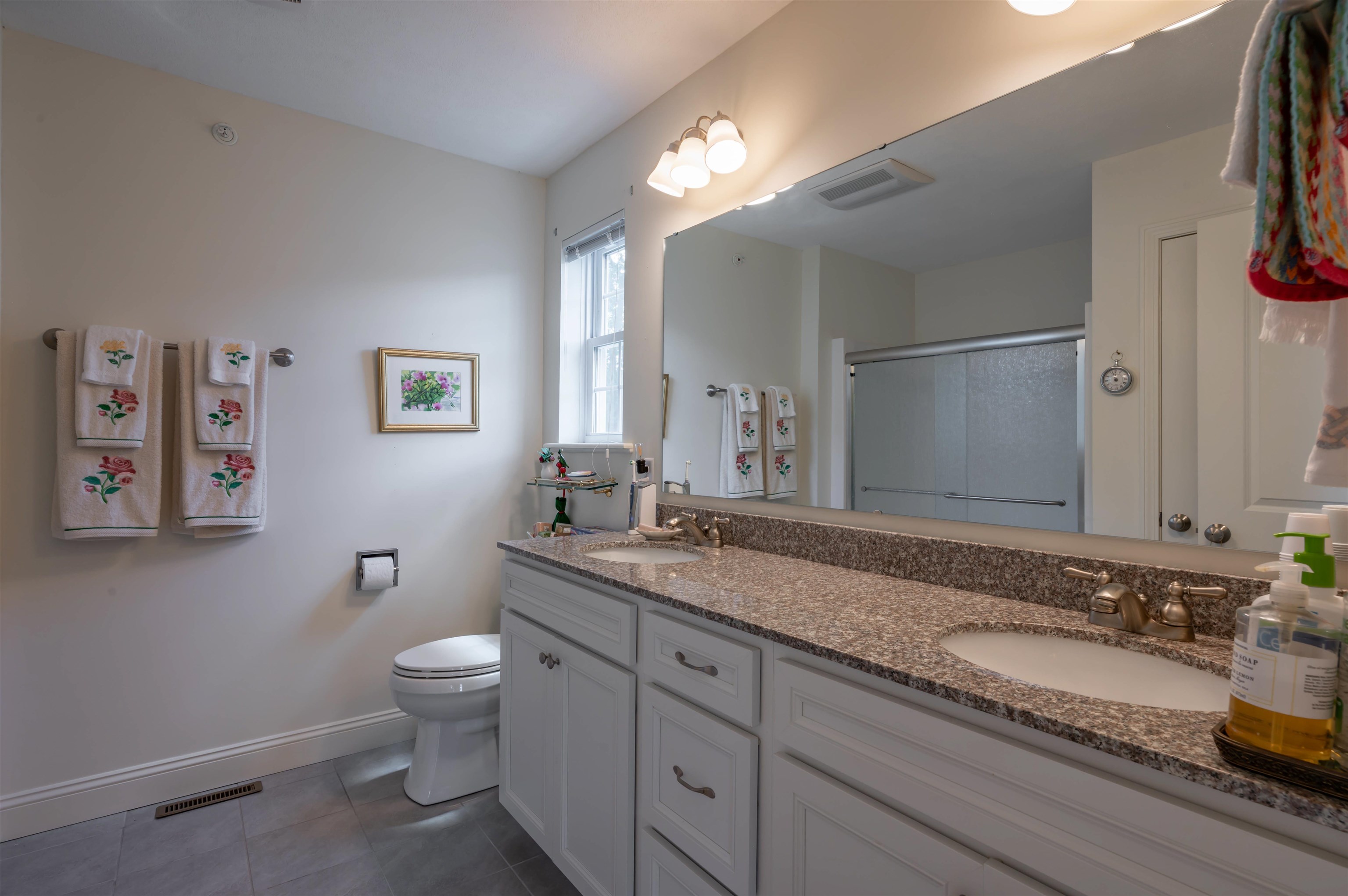78 Cowbell Crossing, Unit B Atkinson, NH 03811 - Photo 23 of 45