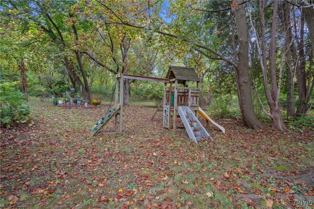 6862 Schuyler Road De Witt, NY 13057 - Photo 9 of 13