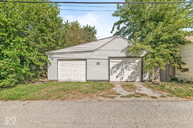 $229,900 | 1705 East Kelly Street, Indianapolis, IN 46203