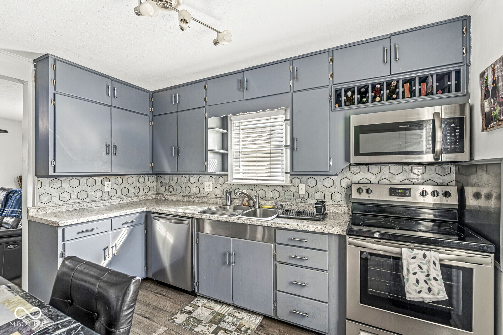 1705 East Kelly Street Indianapolis, IN 46203 - Photo 5 of 29