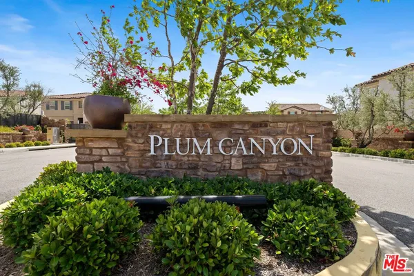 $1,195,000 | 19254 Blackthorn Drive, Santa Clarita, CA 91351