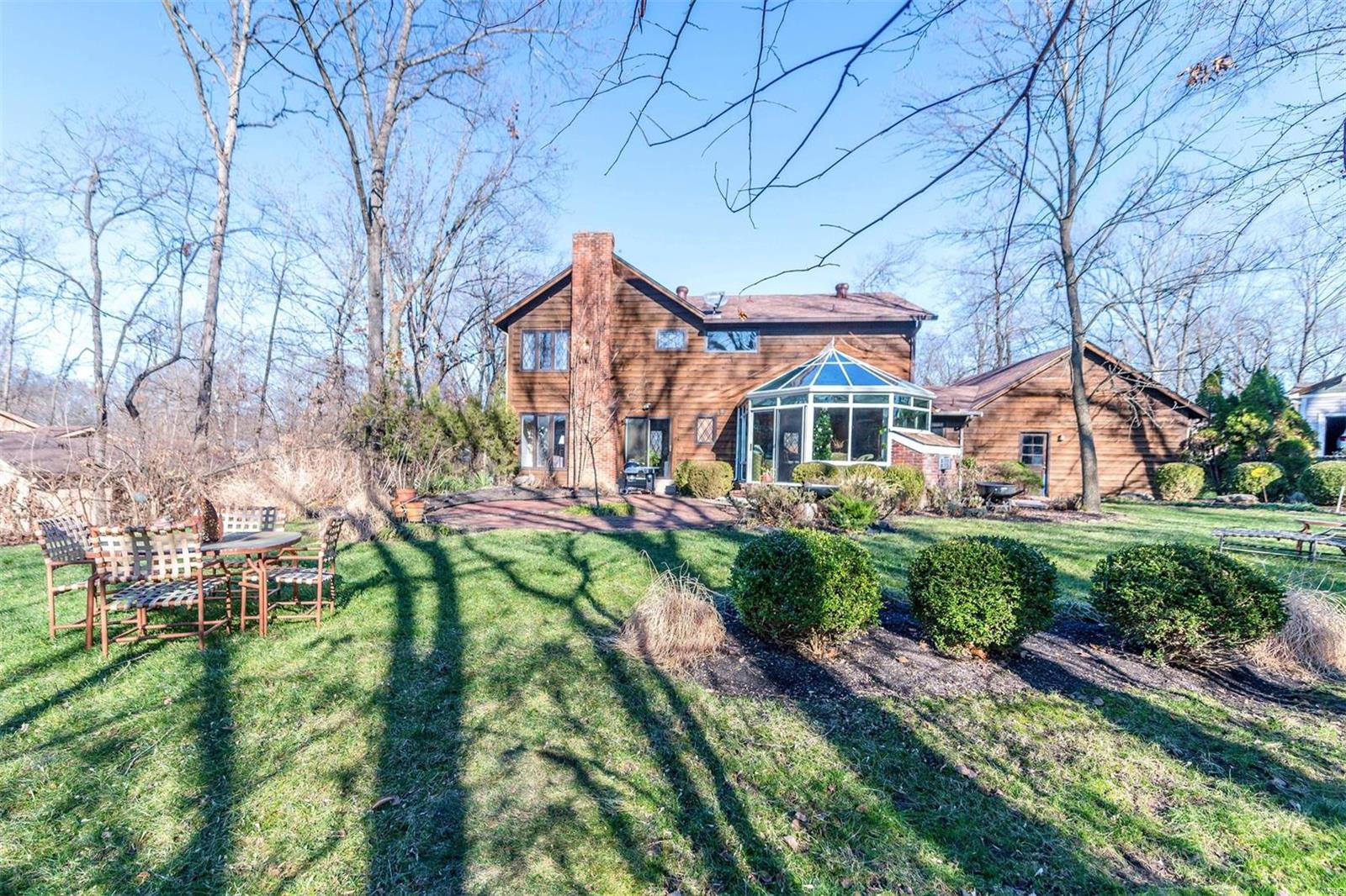 1937 Rustic Oak Road Chesterfield, MO 63017 - Photo 12 of 48 Gallery Image 12