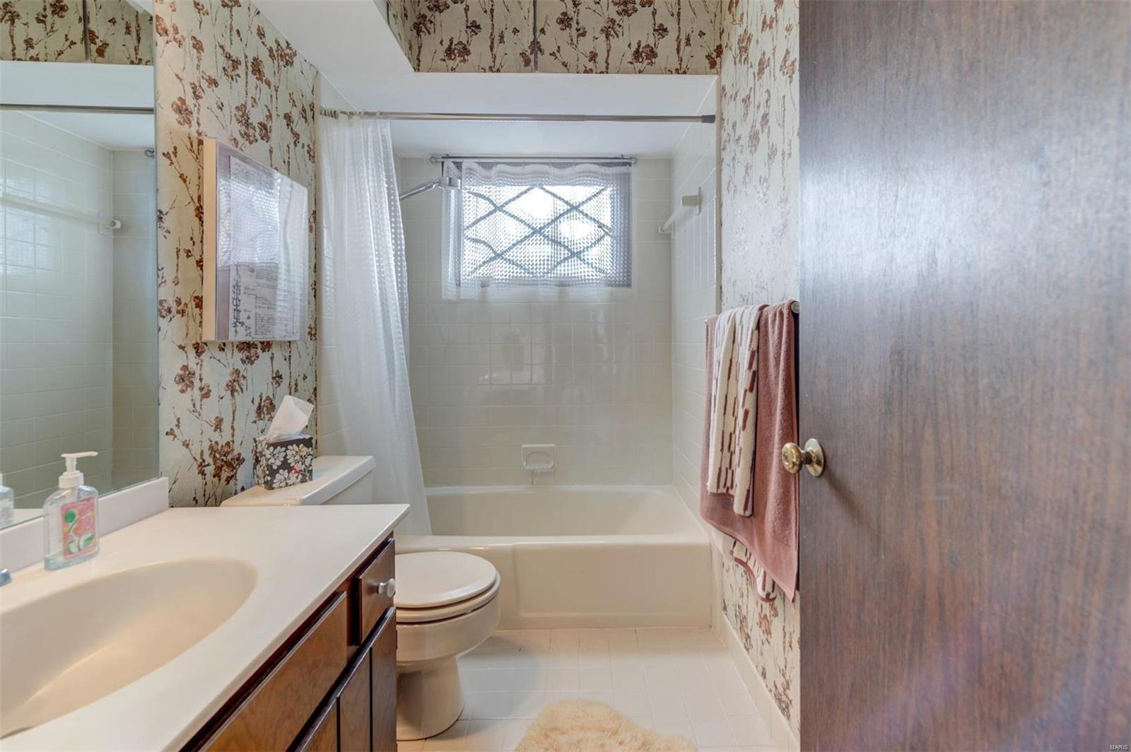 1937 Rustic Oak Road Chesterfield, MO 63017 - Photo 46 of 48 Gallery Image 46
