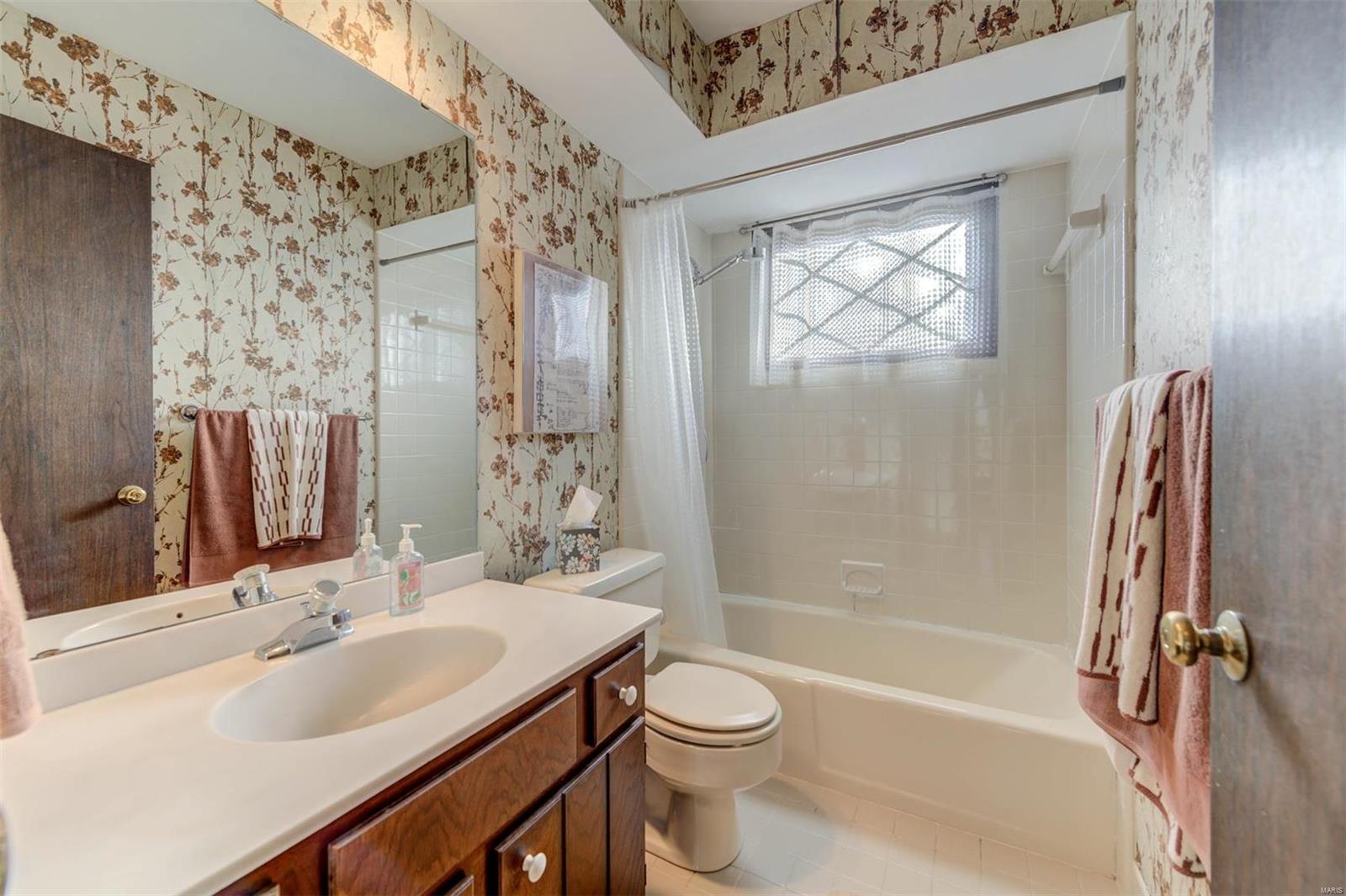 1937 Rustic Oak Road Chesterfield, MO 63017 - Photo 47 of 48 Gallery Image 47