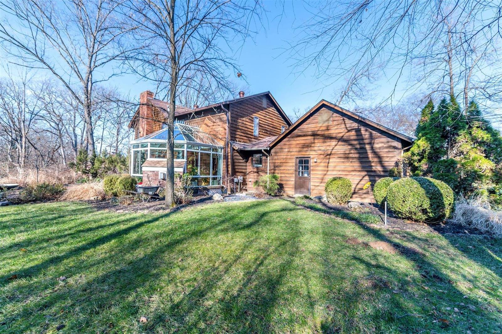 1937 Rustic Oak Road Chesterfield, MO 63017 - Photo 10 of 48 Gallery Image 10
