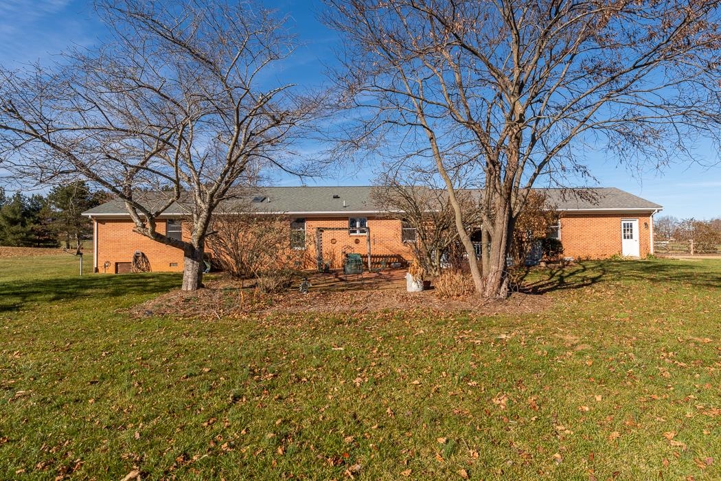 624 Augusta Farms Road Waynesboro, VA 22980 - Photo 4 of 63 a view of a house with a yard