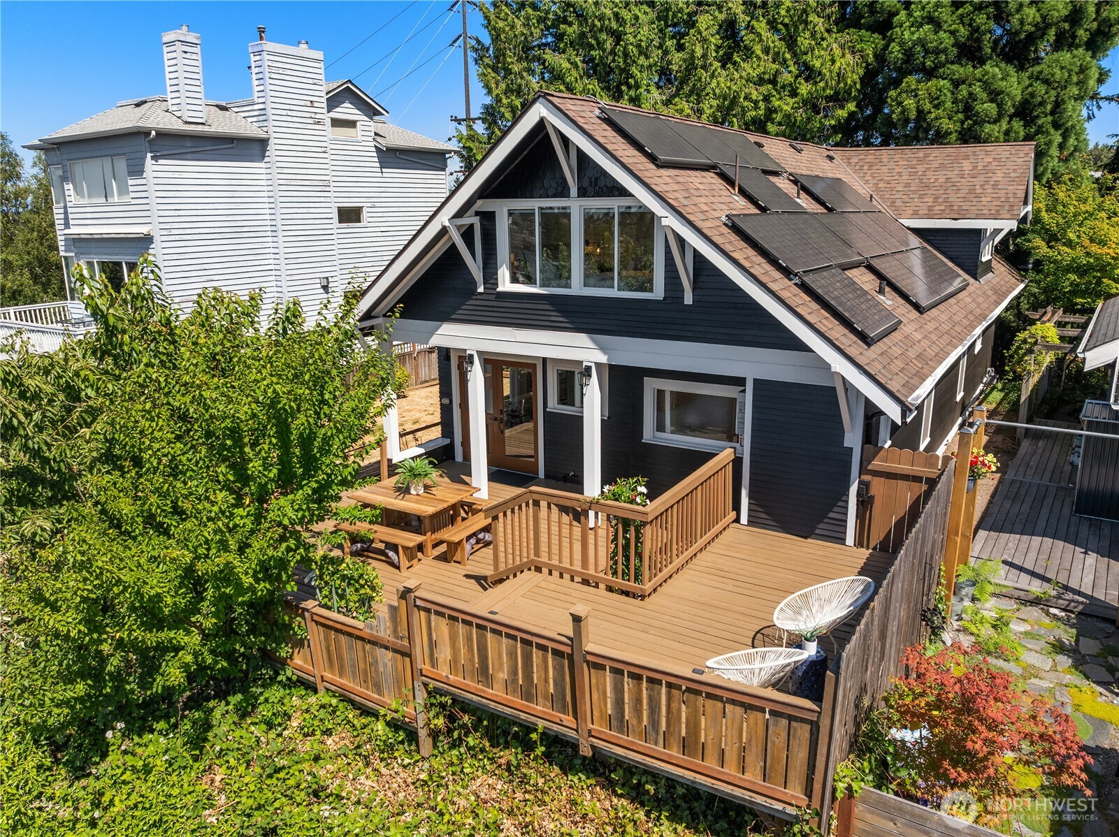 907 Northeast 72nd Street Seattle, WA 98115 - Photo 25 of 39