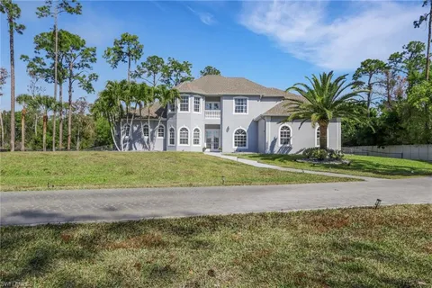 $1,700,000 | 6181 Hidden Oaks Lane, Naples, FL 34119