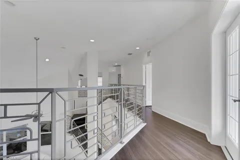 $1,700,000 | 6181 Hidden Oaks Lane, Naples, FL 34119