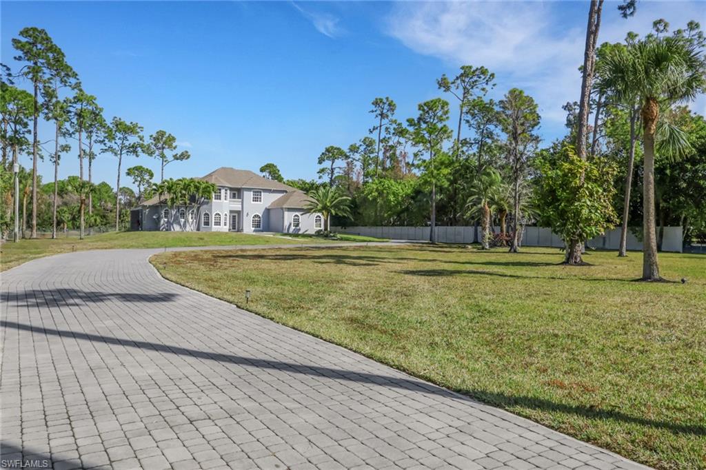 6181 Hidden Oaks Lane Naples, FL 34119 - Photo 33 of 38