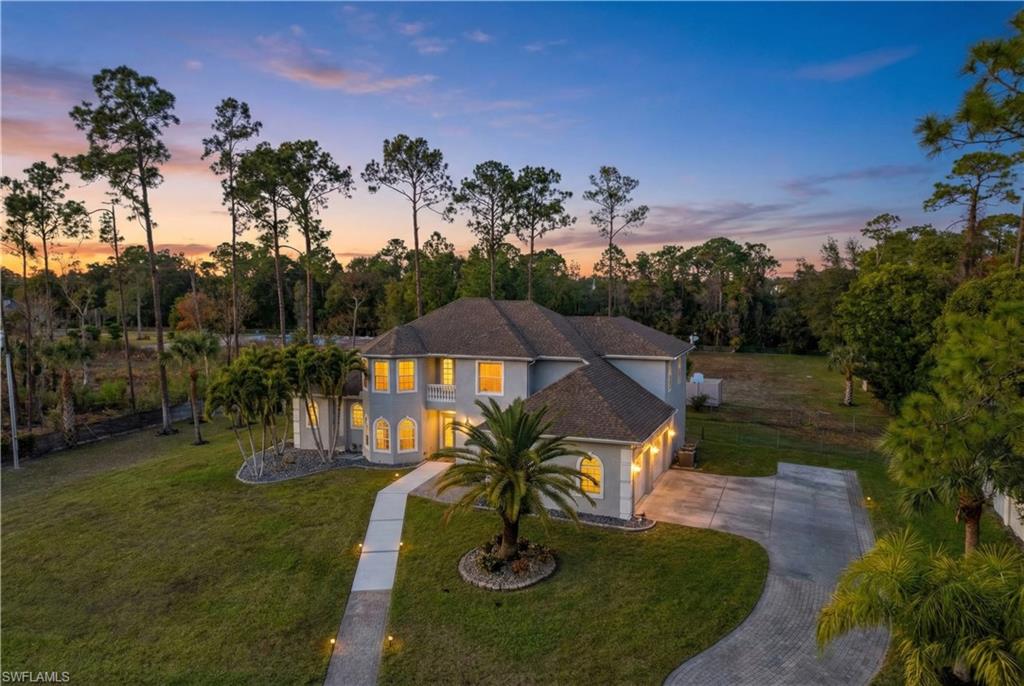 6181 Hidden Oaks Lane Naples, FL 34119 - Photo 7 of 38