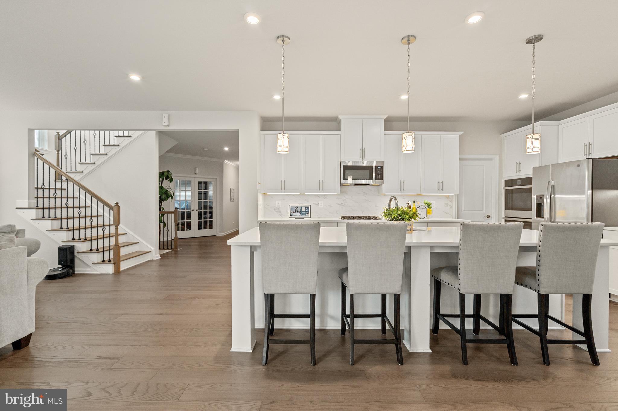 4554 Morley Loop Woodbridge, VA 22192 - Photo 23 of 57 Open layout best for entertaining guest