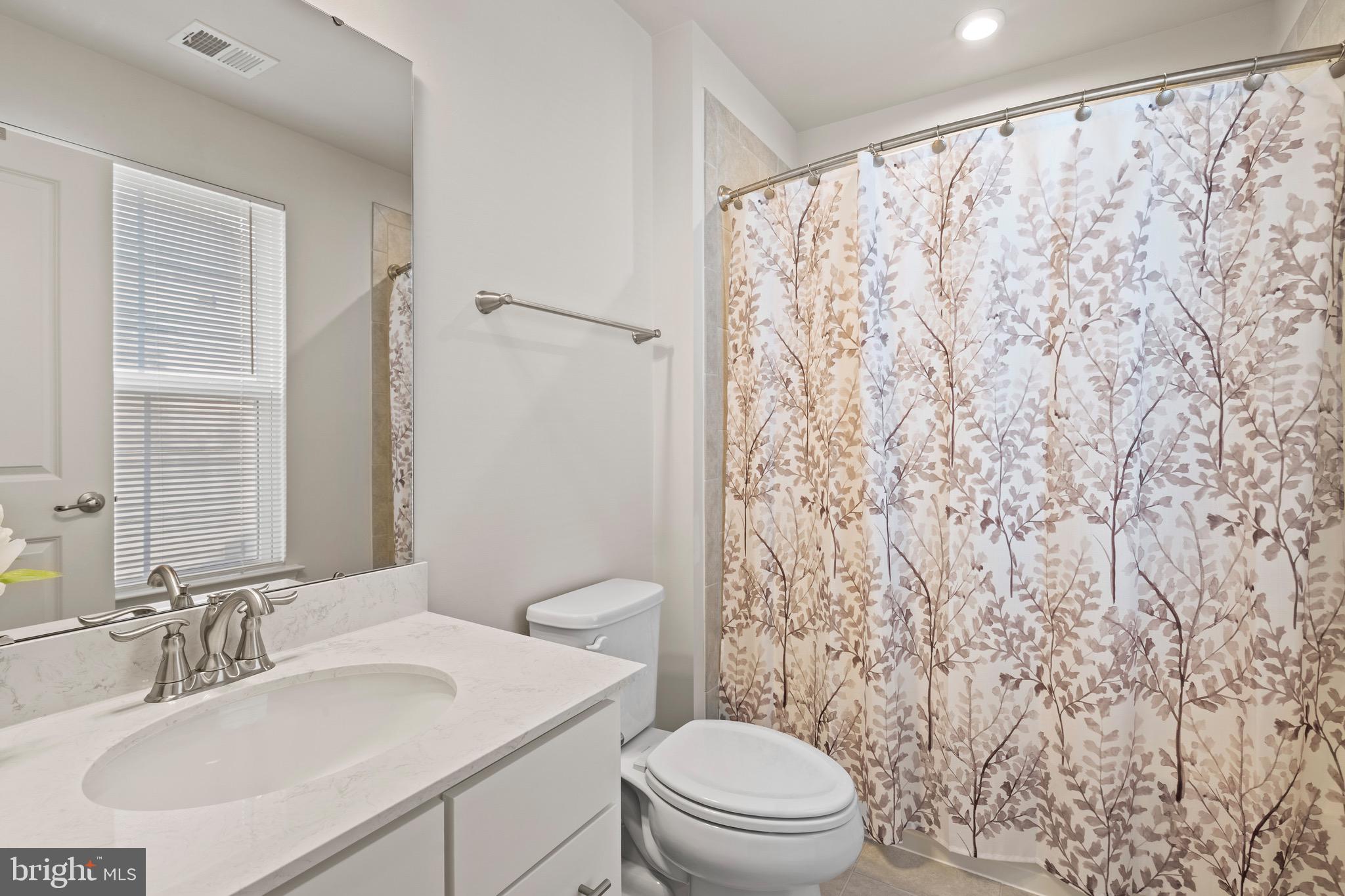 4554 Morley Loop Woodbridge, VA 22192 - Photo 45 of 57 Full bath #2 for guest room