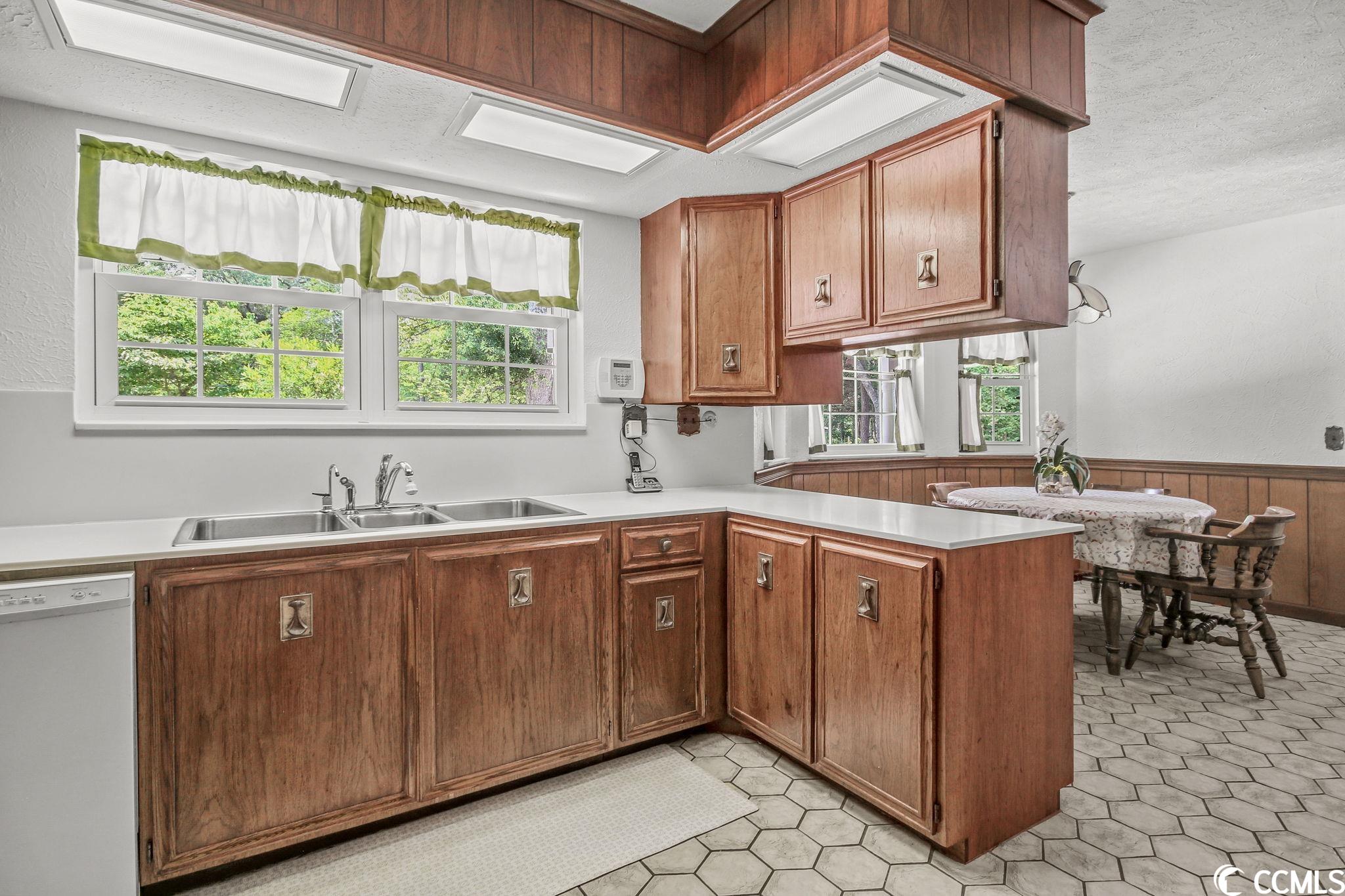 124 North Gate Road Myrtle Beach, SC 29572 - Photo 10 of 40