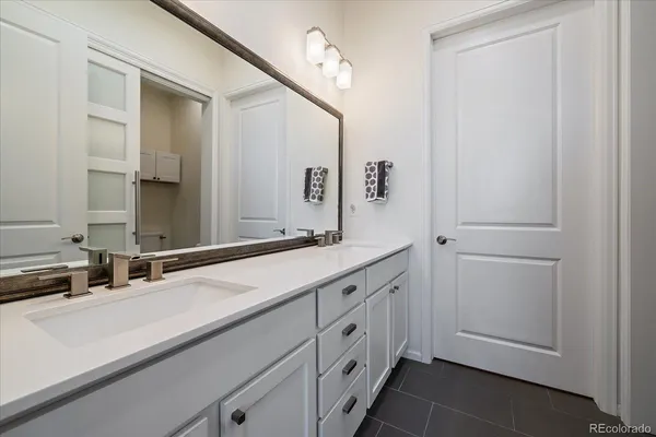 $660,000 | 25058 East Alder Drive, Aurora, CO 80016