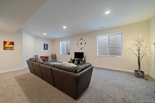 $660,000 | 25058 East Alder Drive, Aurora, CO 80016