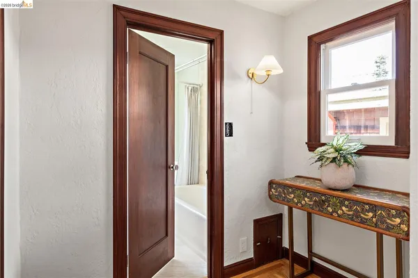 $1,195,000 | 2121 Eunice Street, Berkeley, CA 94707