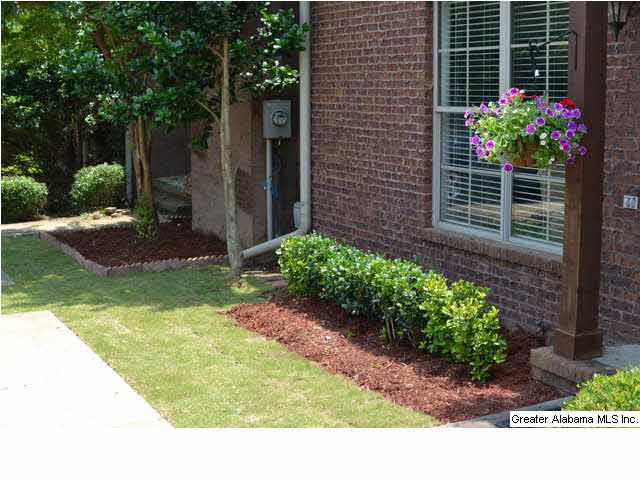 2327 Ridgemont Drive Birmingham, AL 35244 - Photo 3 of 32
