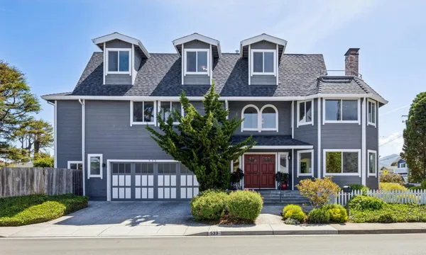 $1,999,000 | 533 Alsace Lorraine Avenue, Half Moon Bay, CA 94019