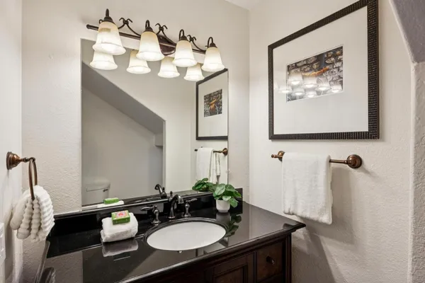 $1,999,000 | 533 Alsace Lorraine Avenue, Half Moon Bay, CA 94019
