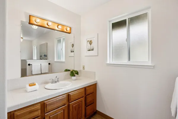$1,999,000 | 533 Alsace Lorraine Avenue, Half Moon Bay, CA 94019