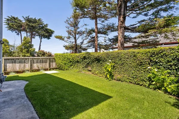 $1,999,000 | 533 Alsace Lorraine Avenue, Half Moon Bay, CA 94019