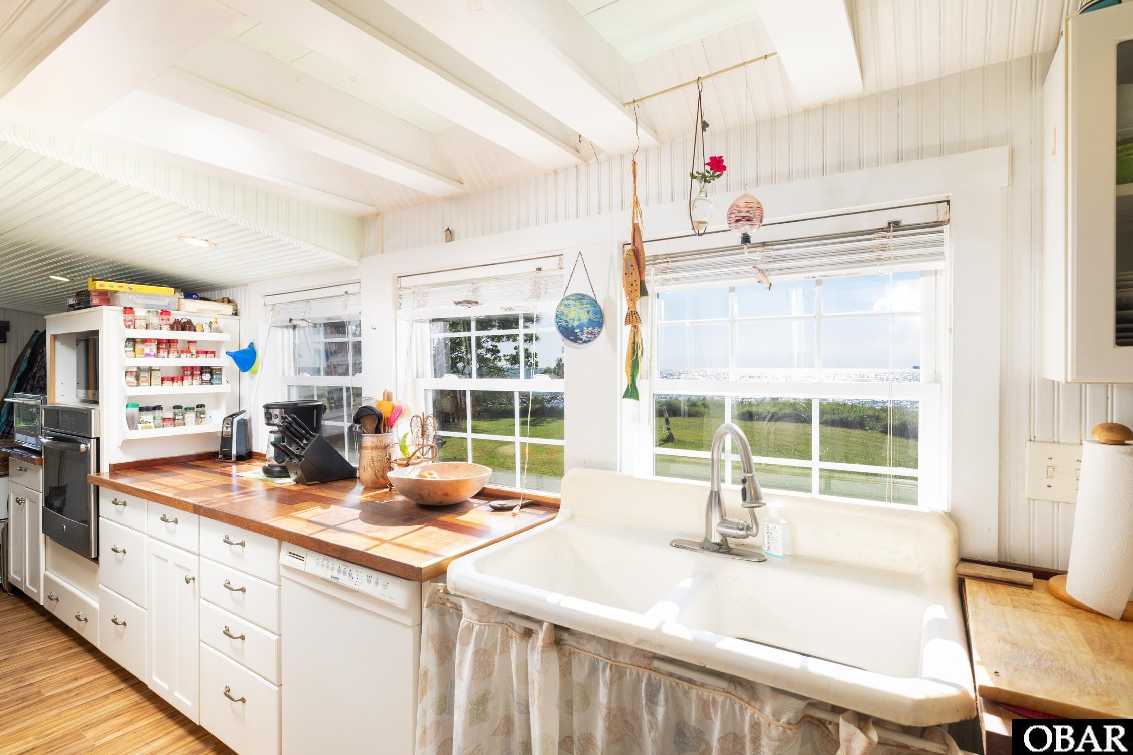 1327 West Kitty Hawk Road Kitty Hawk, NC 27949 - Photo 6 of 21