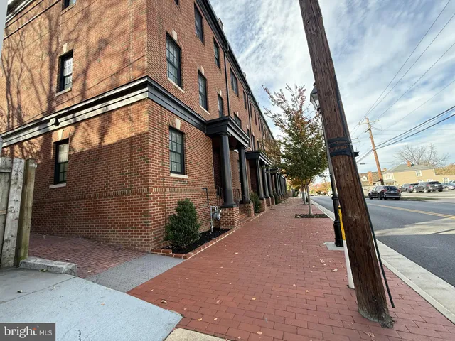 $1,050,000 | 530 Mia Street, Fredericksburg, VA 22401