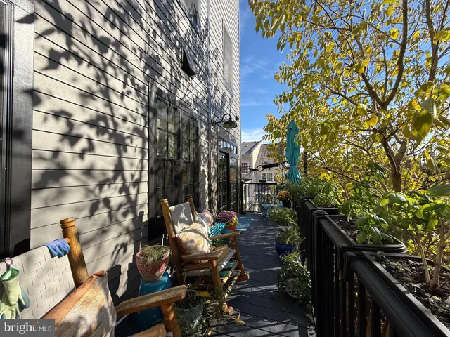 $1,050,000 | 530 Mia Street, Fredericksburg, VA 22401