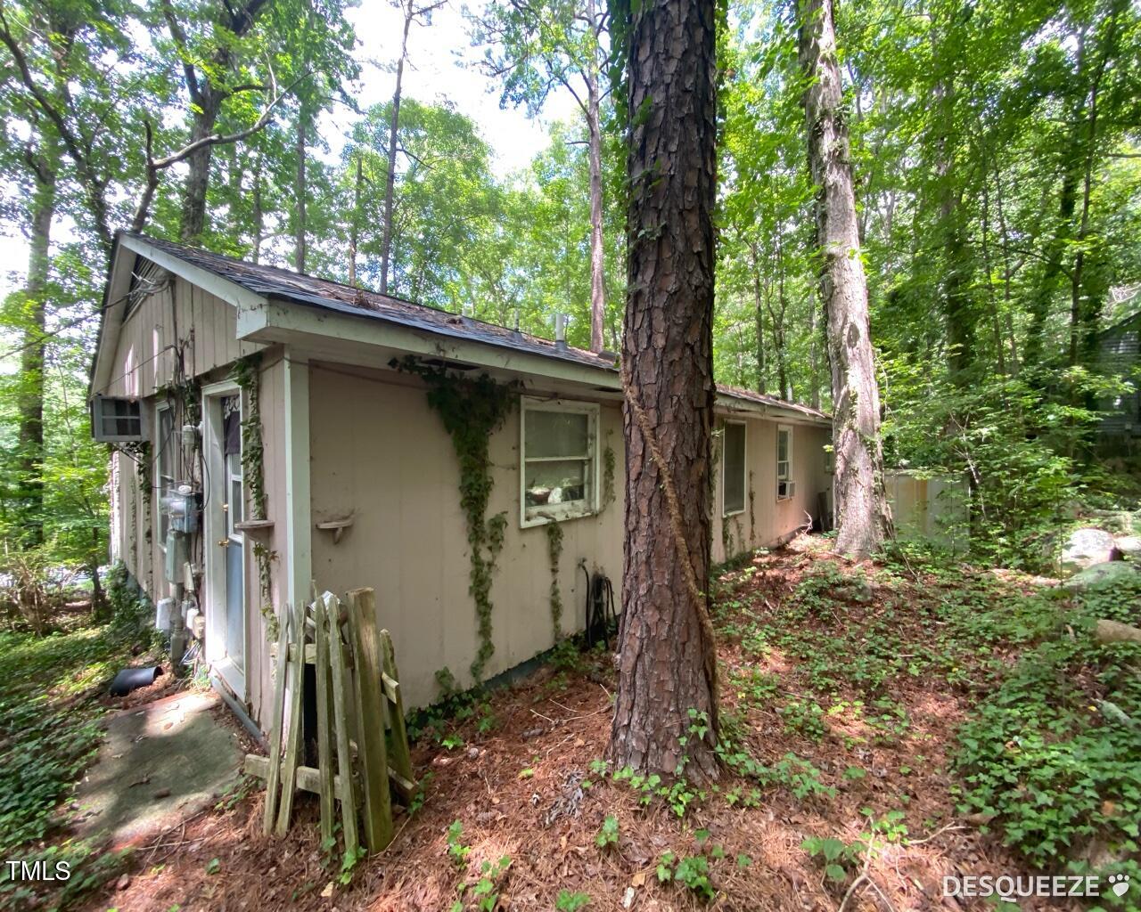 1705 Smith Level Road Chapel Hill, NC 27516 - Photo 10 of 12 Side view.