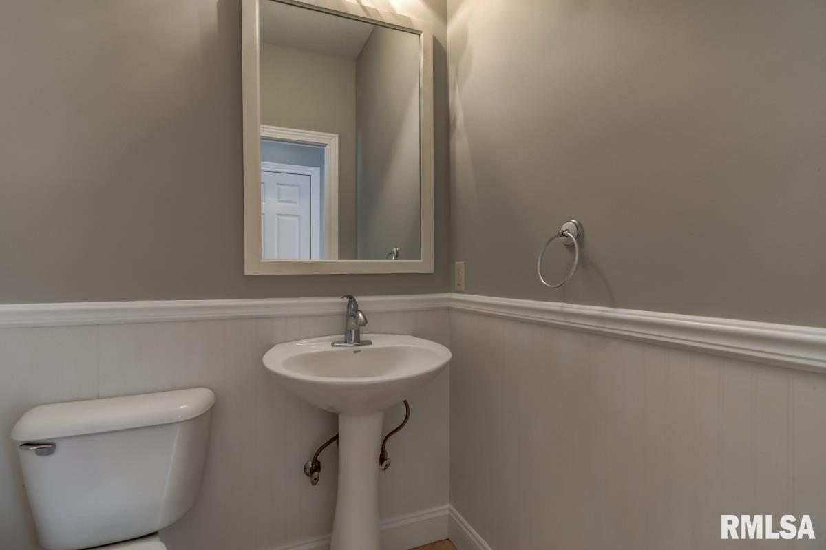 4543 Shalegh Drive Springfield, IL 62711 - Photo 18 of 44