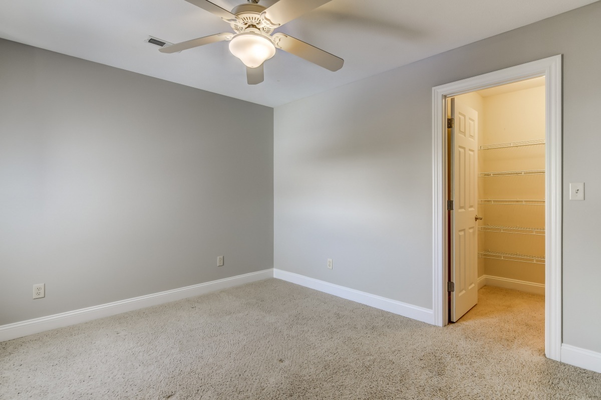 4543 Shalegh Drive Springfield, IL 62711 - Photo 20 of 44