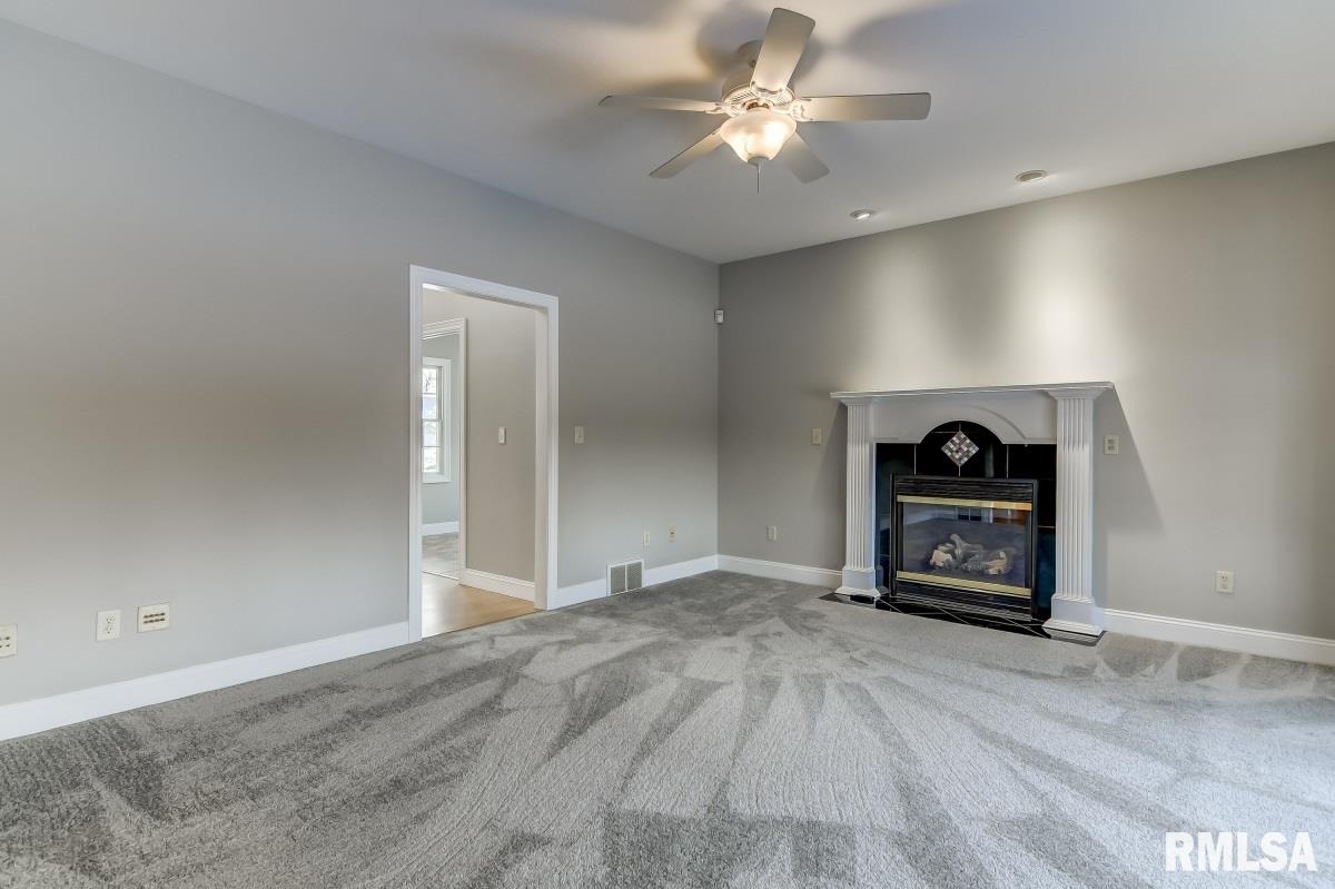 4543 Shalegh Drive Springfield, IL 62711 - Photo 8 of 44