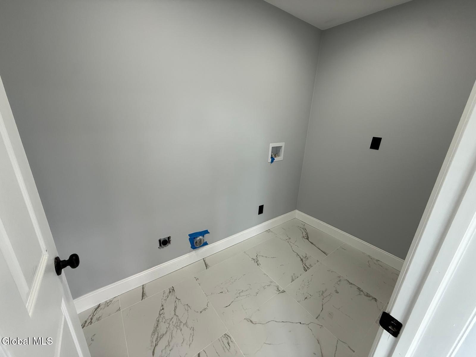 81 Morris Road Schenectady, NY 12304 - Photo 21 of 52 IMG-20260506-WA0030