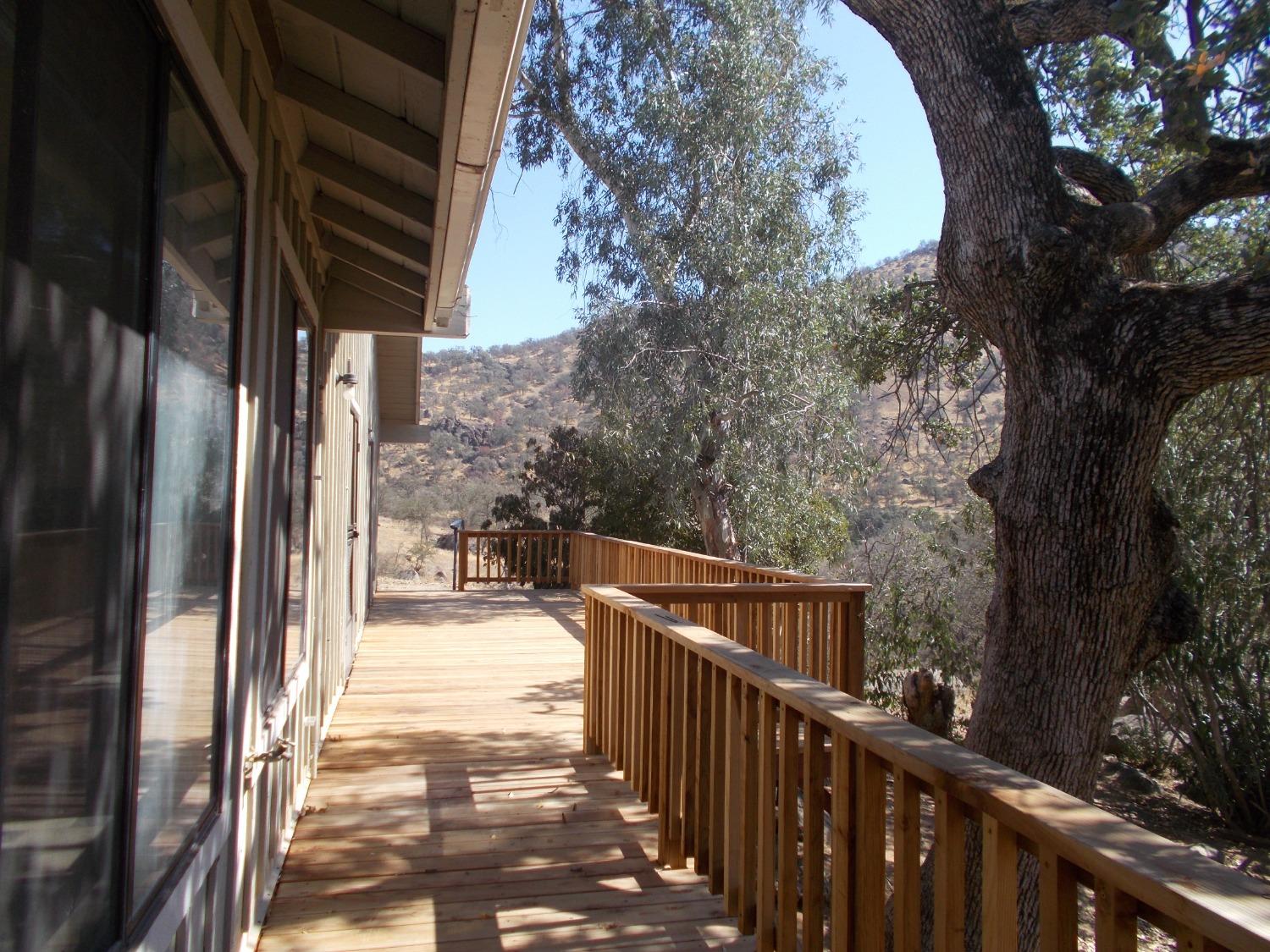 35739 Mistletoe Road Squaw Valley, CA 93675 - Photo 17 of 24 Gallery Image 17